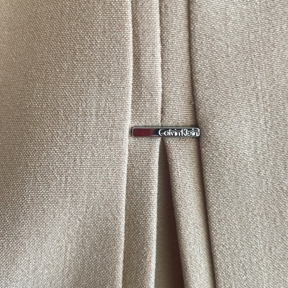 Calvin Klein matching, tan suit size 2 - Picture 4 of 9